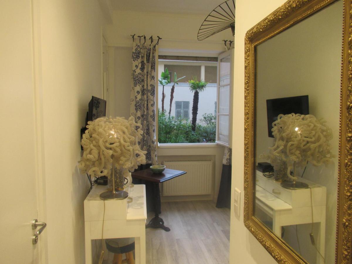 Appartement Le Ptit Niçois sur le Port à Nice Extérieur photo