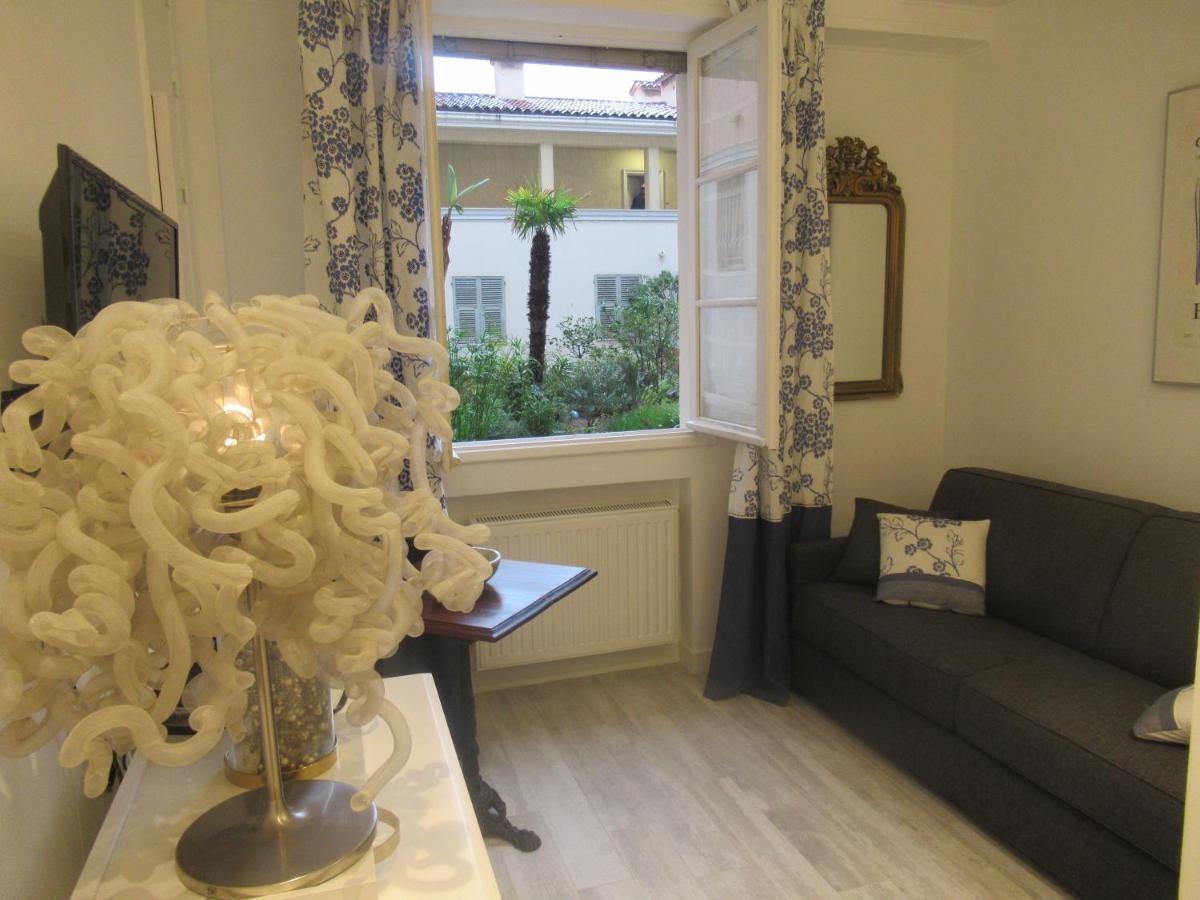 Appartement Le Ptit Niçois sur le Port à Nice Extérieur photo
